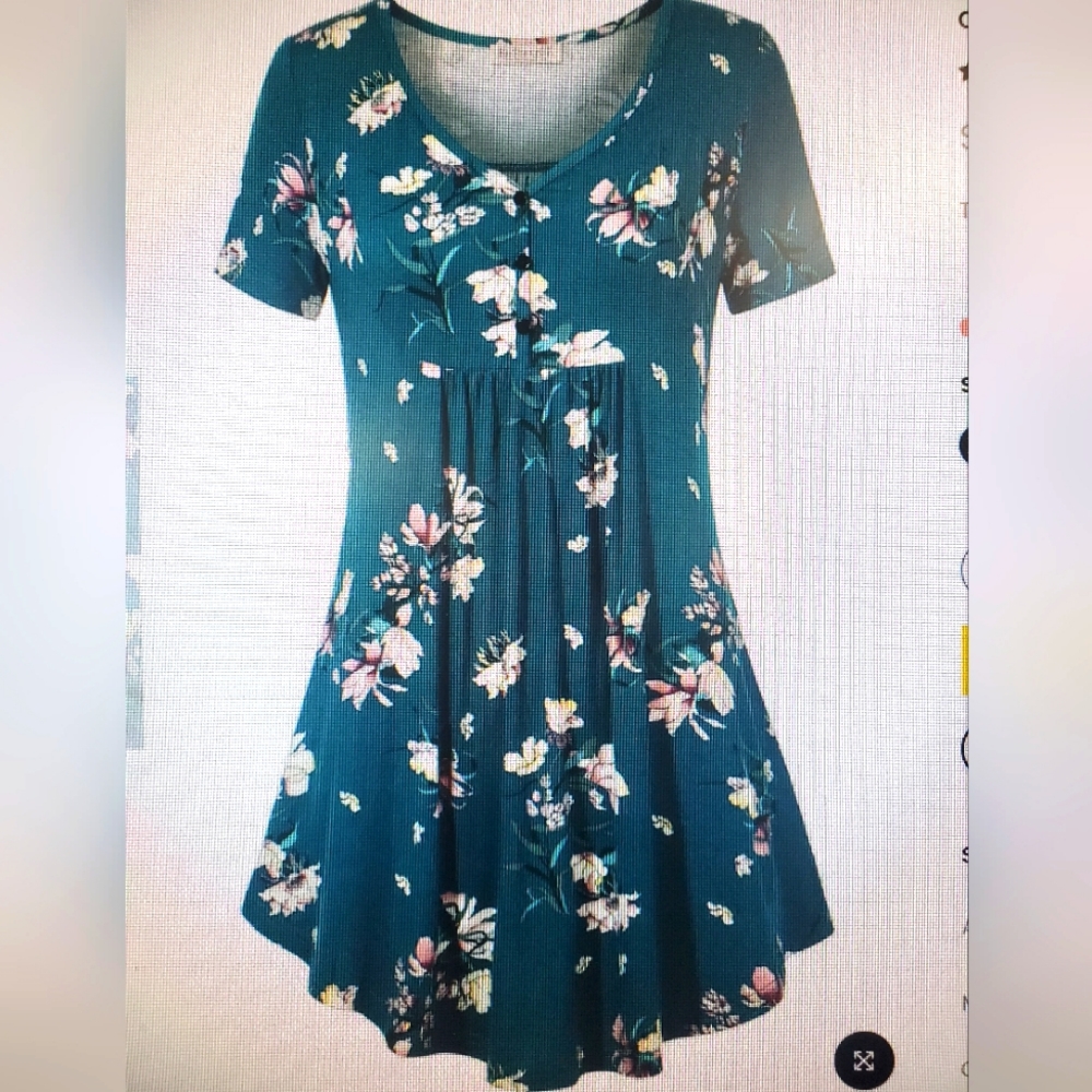 Flowy flower print tunic Size XL hide belly maternity wear